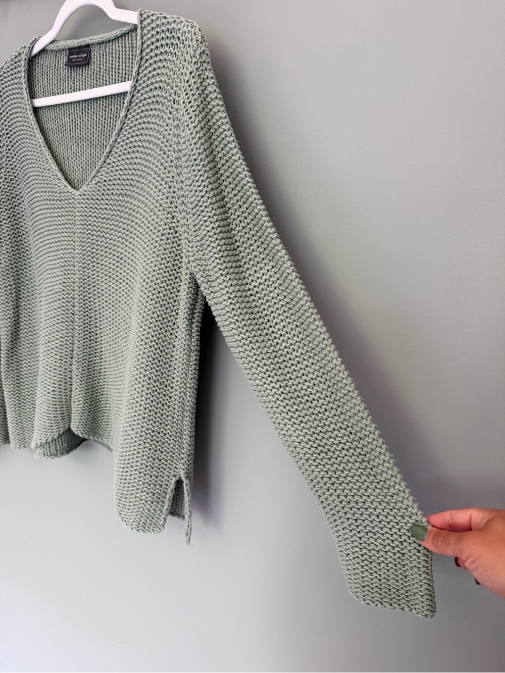 Wooden Ships Sea Foam Green V-Neck Open Knit Pullover Lightweight Sweater - Picture 7 of 14